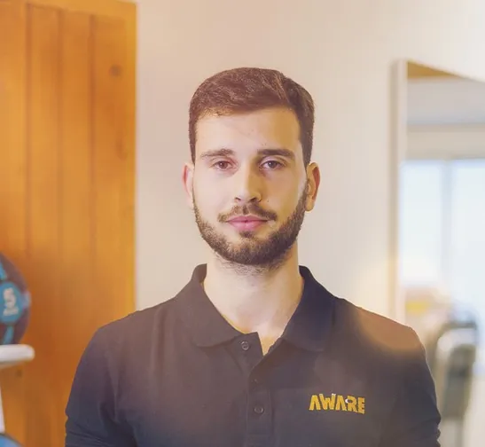 Daniel, professor no AWARE